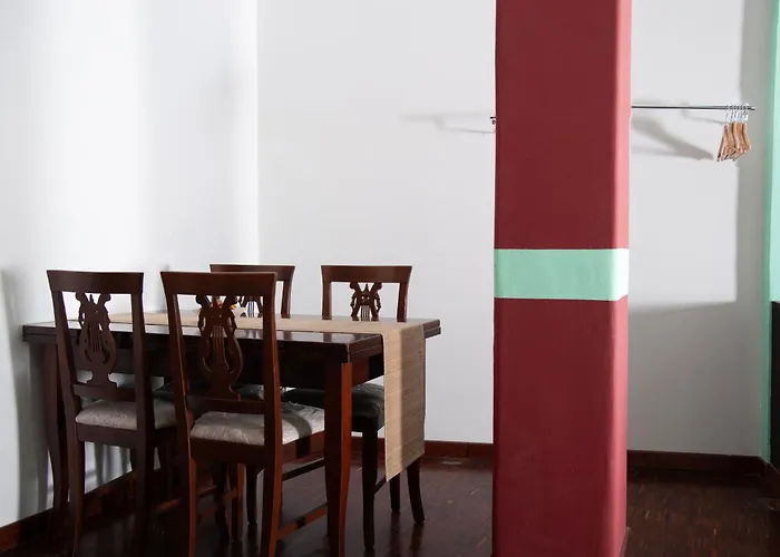 Palazzo Carafa Della Spina Room And Apartment
